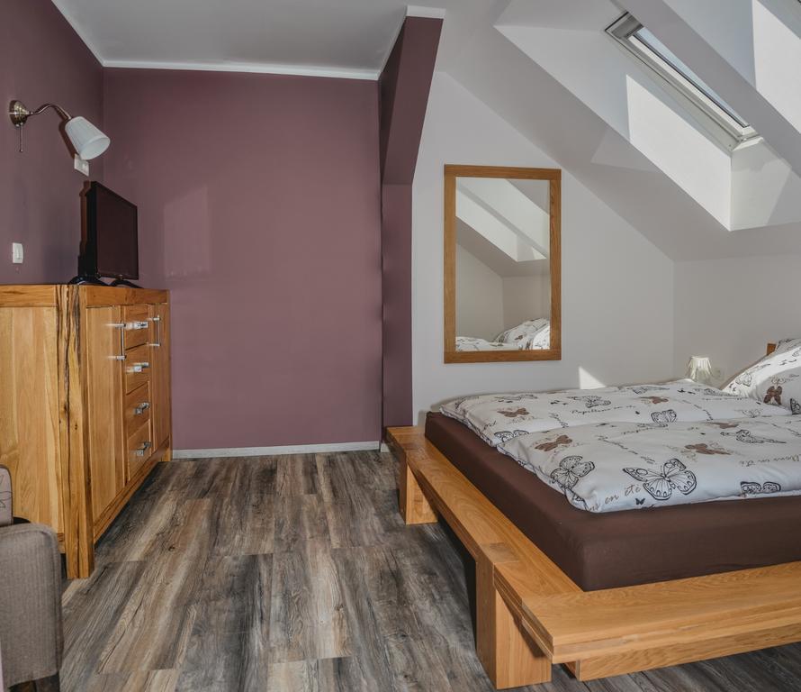 Hotel Ta Fabrika Restavracija,Pizzerija In Prenocisca Dravograd Exteriér fotografie